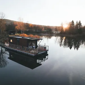 Lodge Bleu Minuit La Rive Etoilee